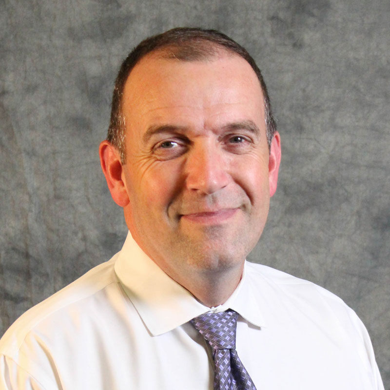 Headshot of Assistant Dean for Internships and Career Services, Bob Martin