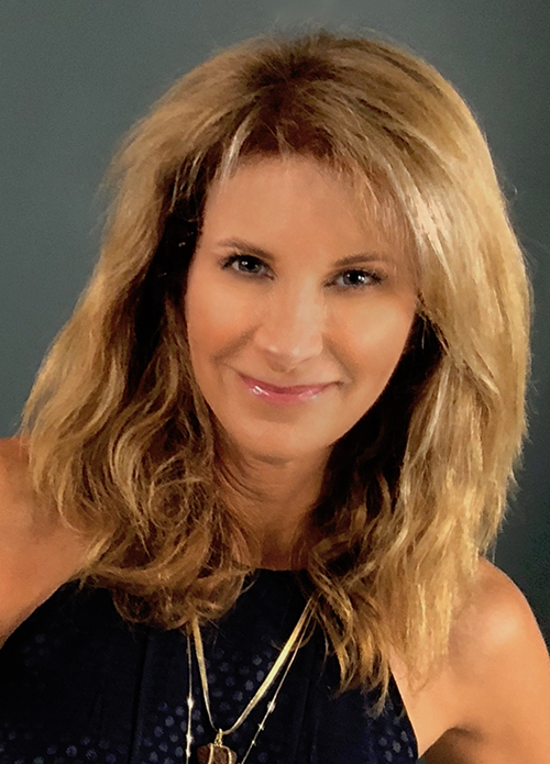 Headshot of alumni member Kathy Heasley