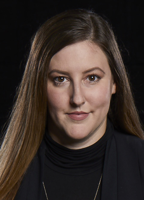 Headshot of alumni member Becky Kitlan