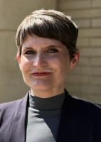 Andrea Miller