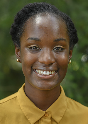 Eva Owusu